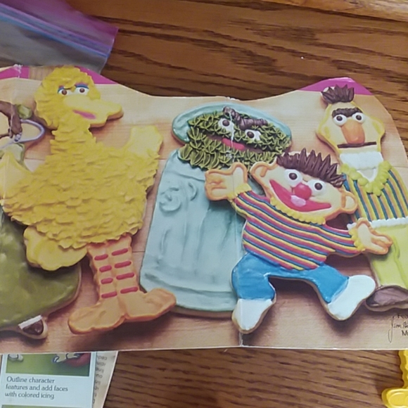 Sesame Street Other - Vintage Sesame Street Wilton Cookie Cutters